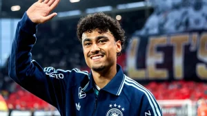 Bayern acelera por el lateral izquierdo joven: Kompany empuja la operación